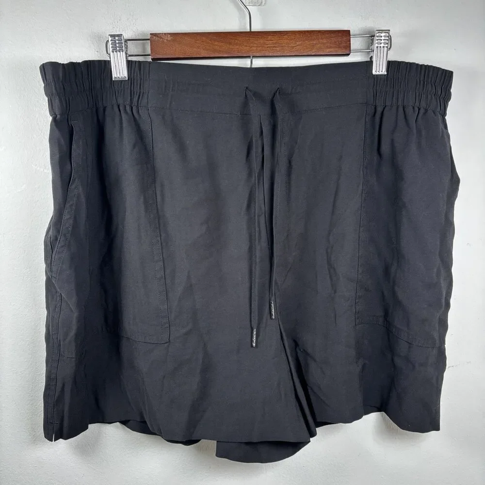 Simply Vera Vera Wang Women’s Black Pull On Casual Travel Shorts XL Rayon Blend